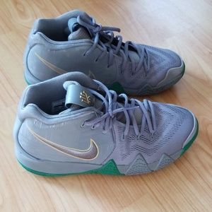 Nike Kyrie 4 " City of Guardians" basketball shoe